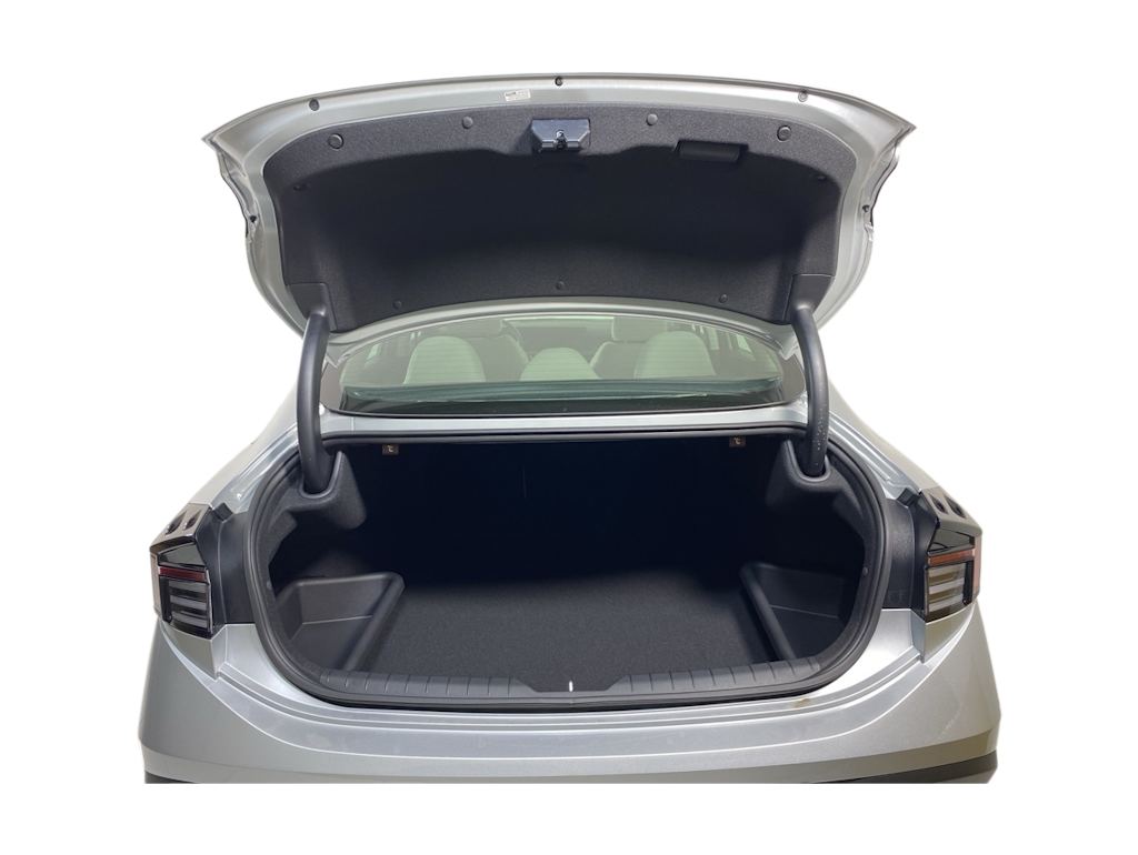 Thumbnail: 2025 Hyundai Sonata - 18