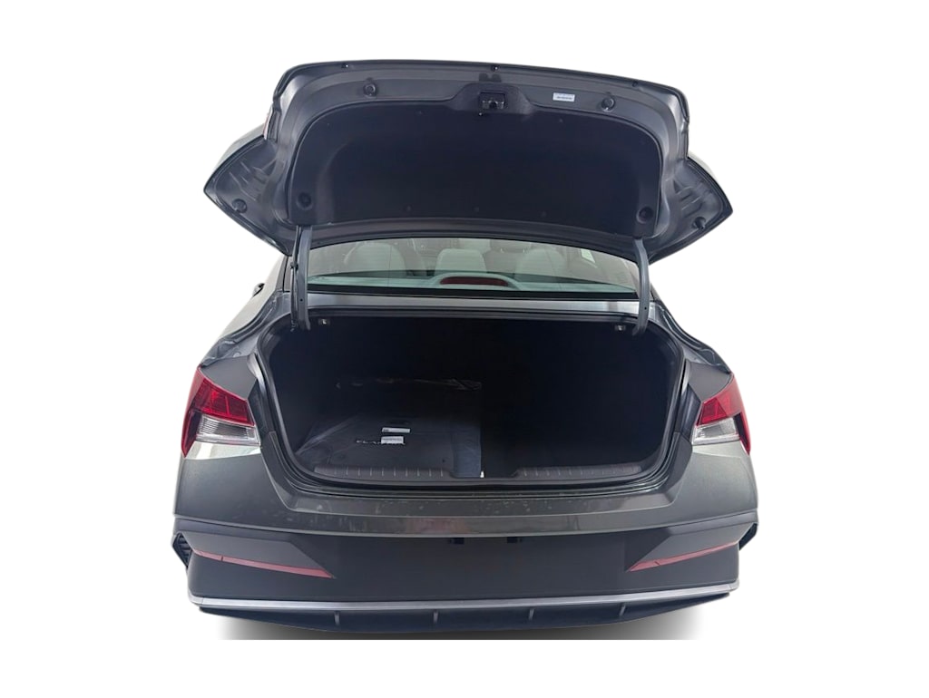 Thumbnail: 2026 Hyundai Elantra - 17