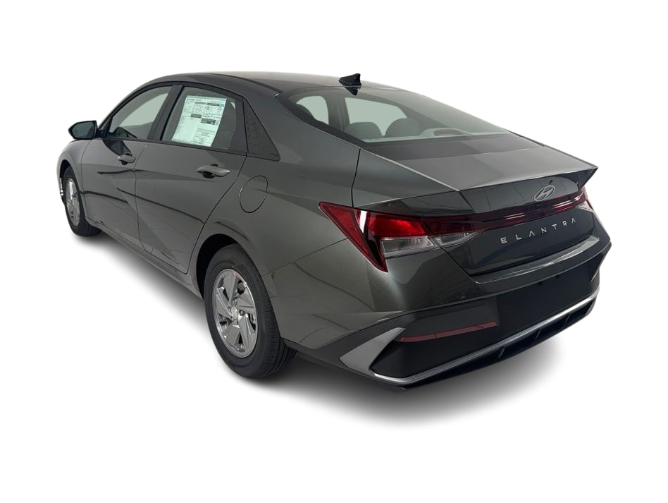 Thumbnail: 2026 Hyundai Elantra - 4