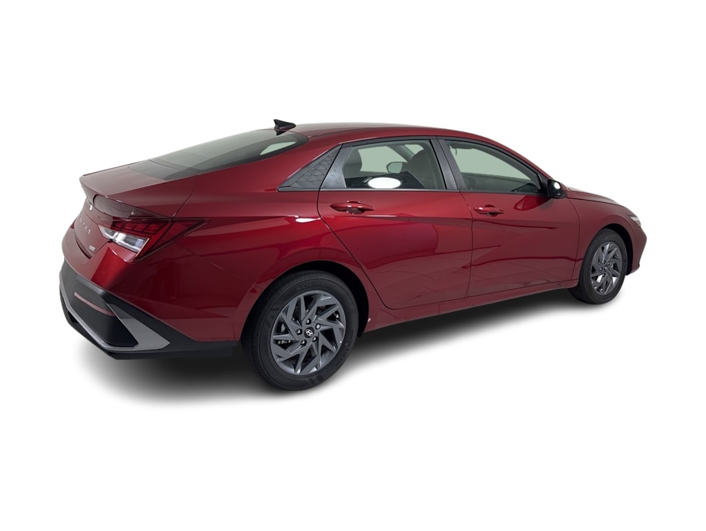 2025 Hyundai Elantra Blue - Photo 20