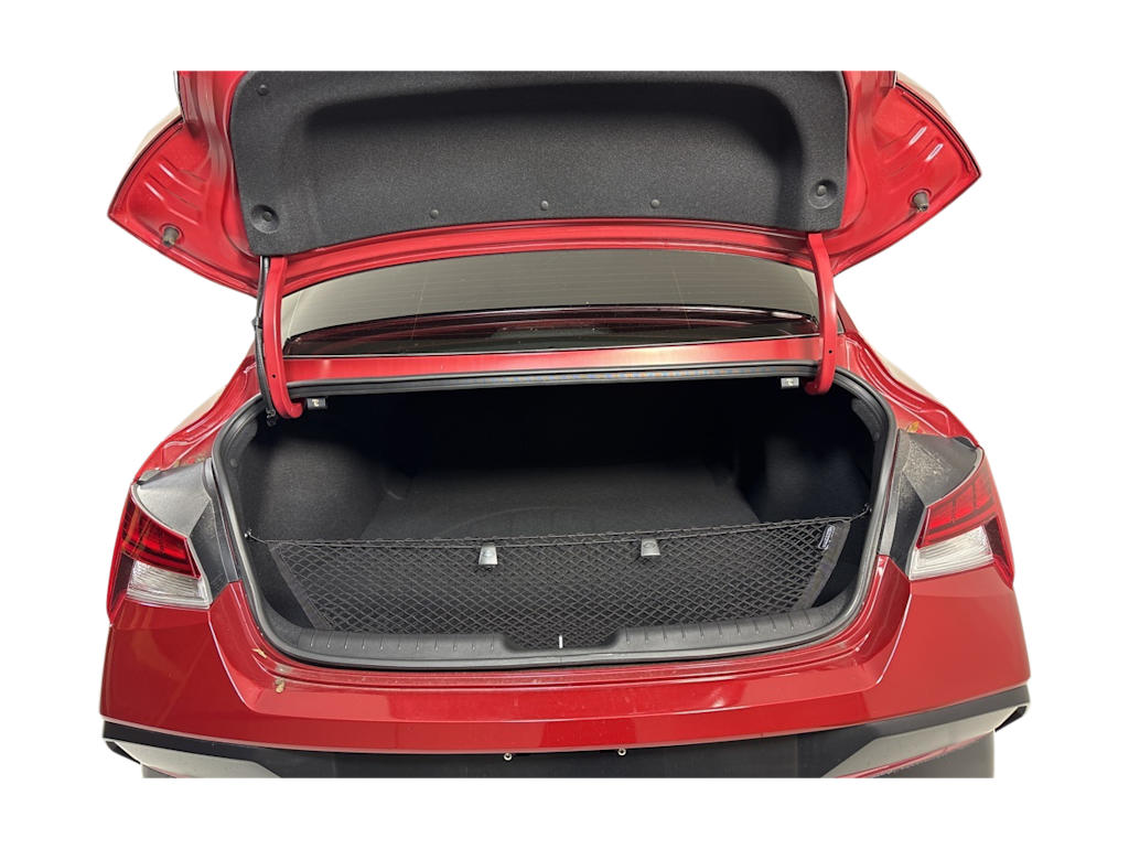 Thumbnail: 2025 Hyundai Elantra - 16