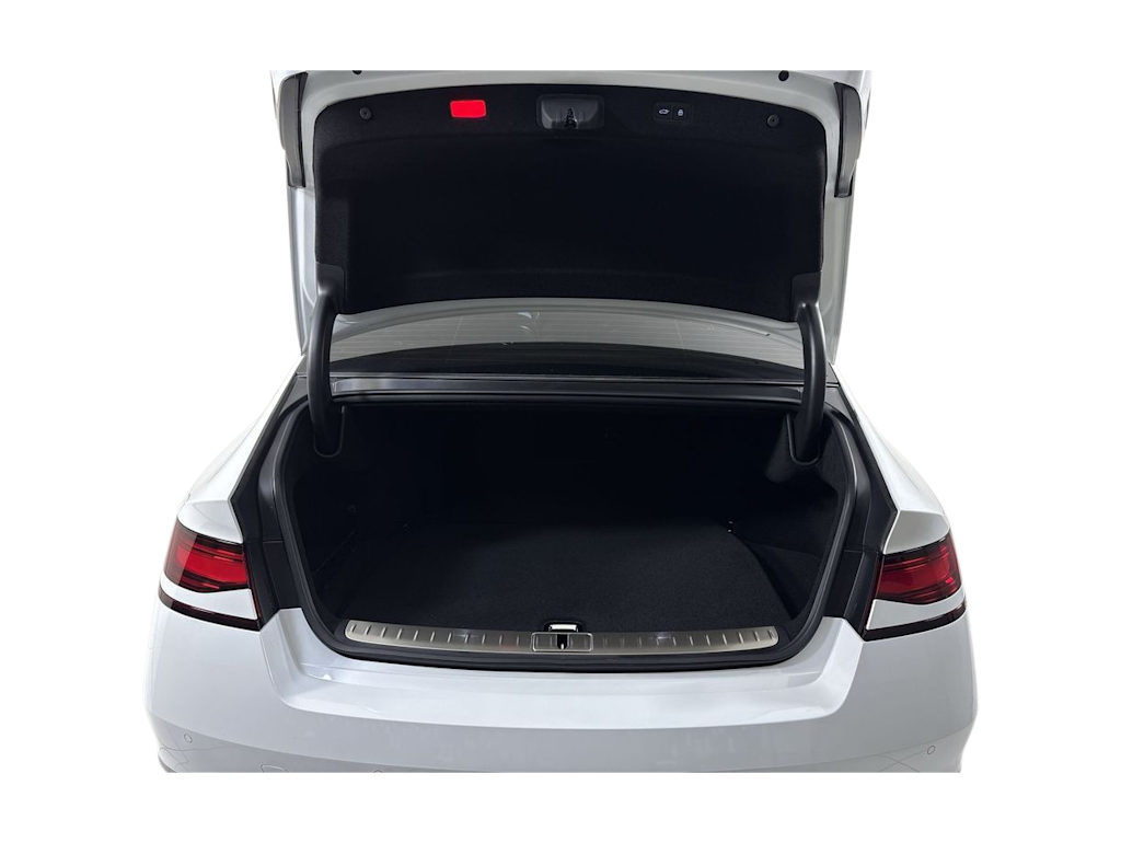 Thumbnail: 2026 Genesis G90 - 13