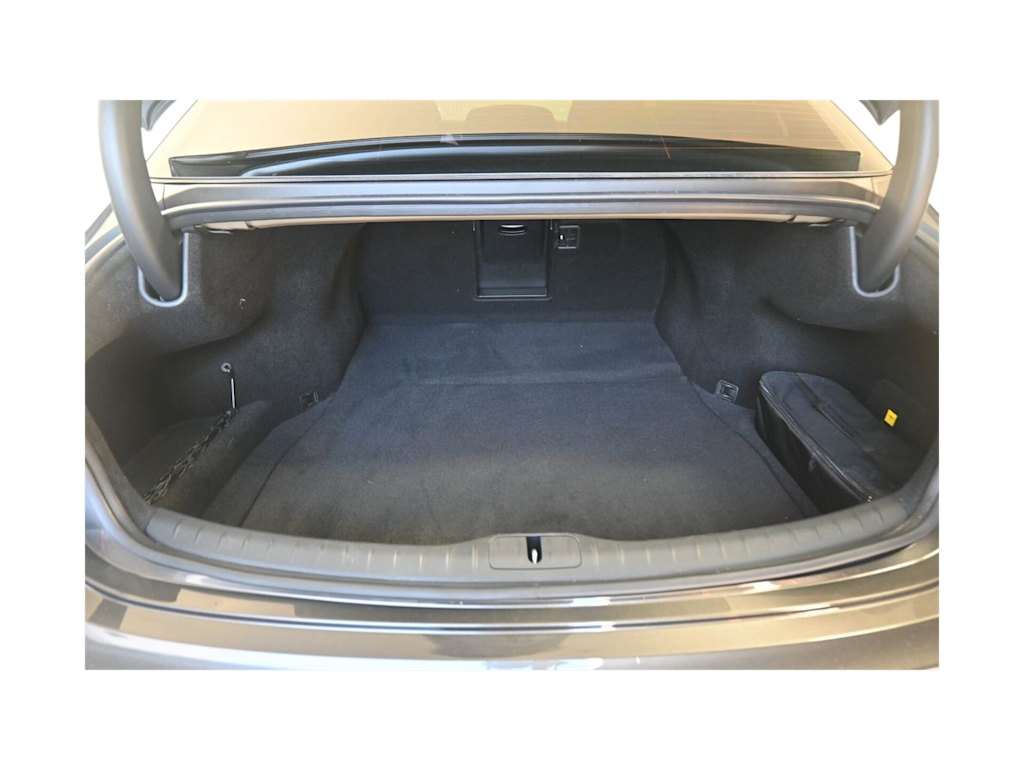 Thumbnail: 2025 Genesis G80 - 13