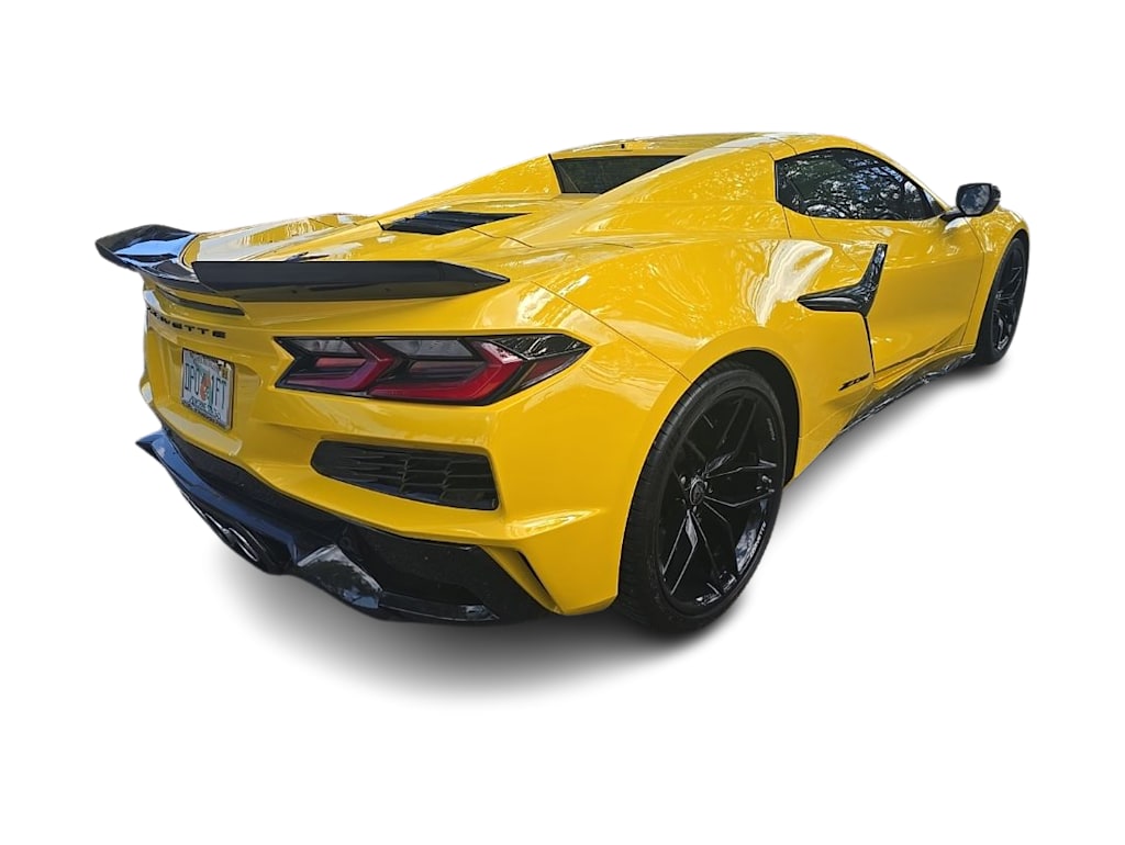 Thumbnail: 2025 Chevrolet Corvette - 18