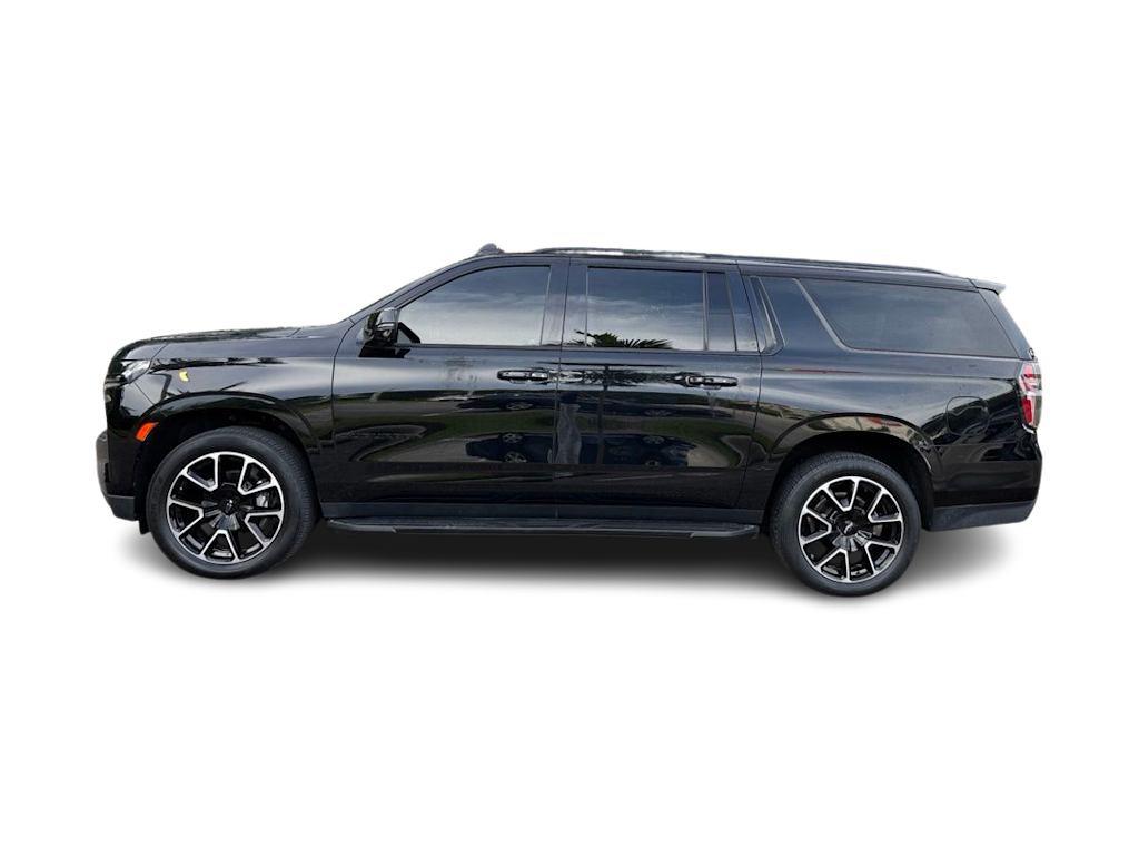 Thumbnail: 2021 Chevrolet Suburban - 3