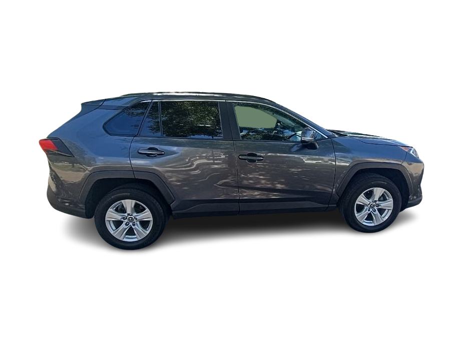 Thumbnail: 2020 Toyota RAV4 - 21