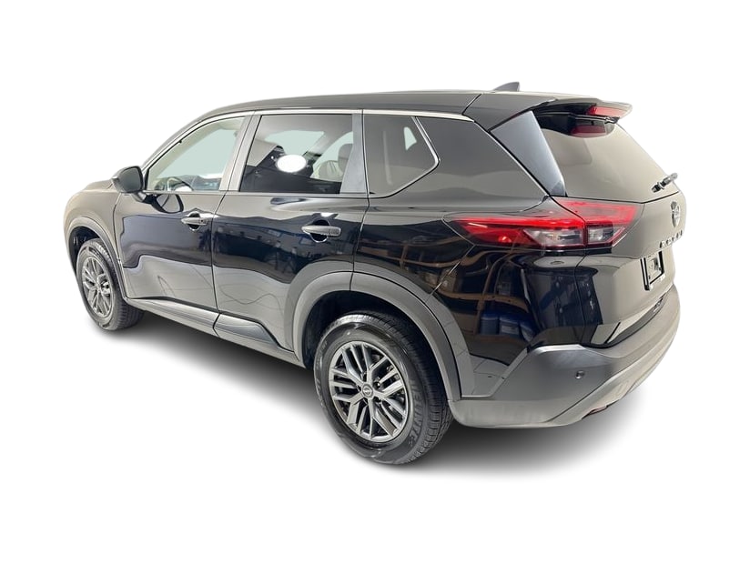 Thumbnail: 2023 Nissan Rogue - 4