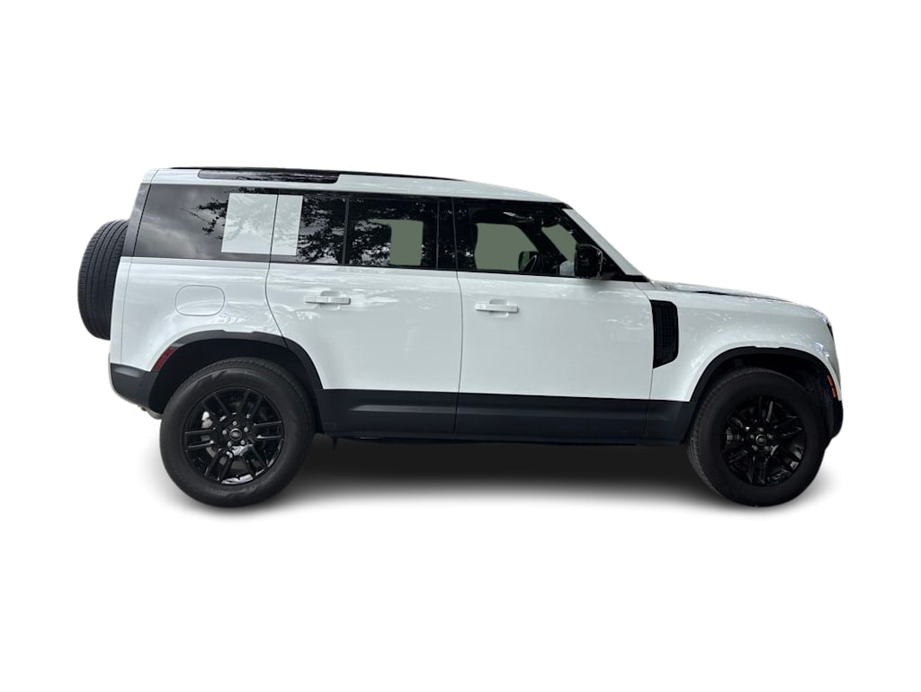 Thumbnail: 2025 Land Rover Defender - 20