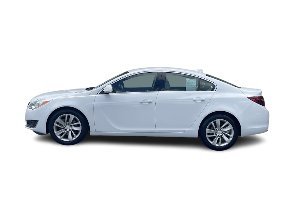 Thumbnail: 2016 Buick Regal - 3