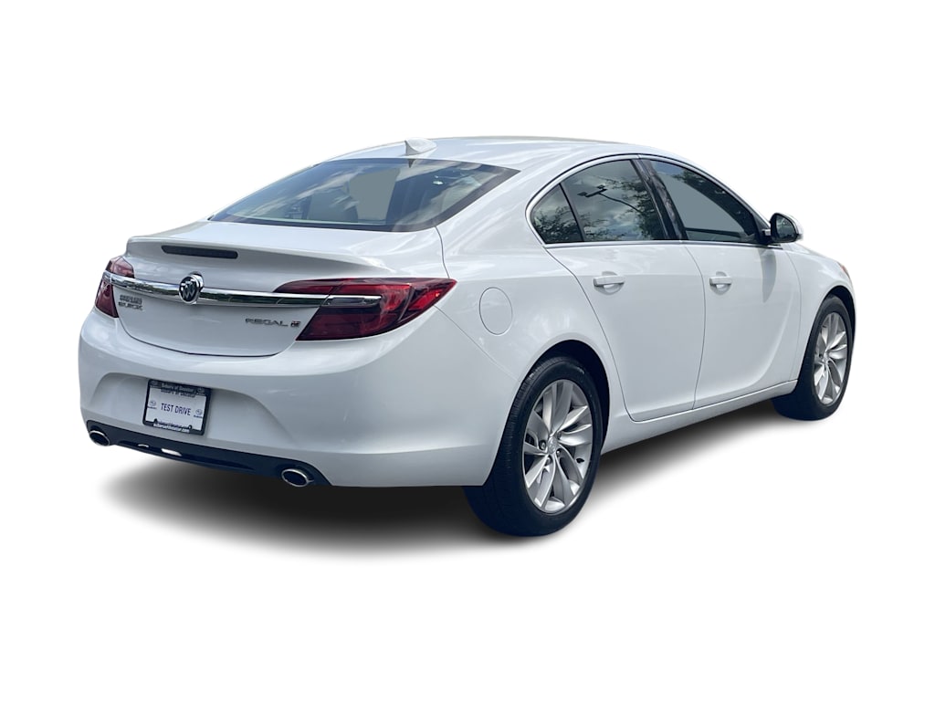Thumbnail: 2016 Buick Regal - 13