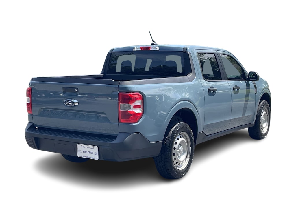 Thumbnail: 2022 Ford Maverick - 14