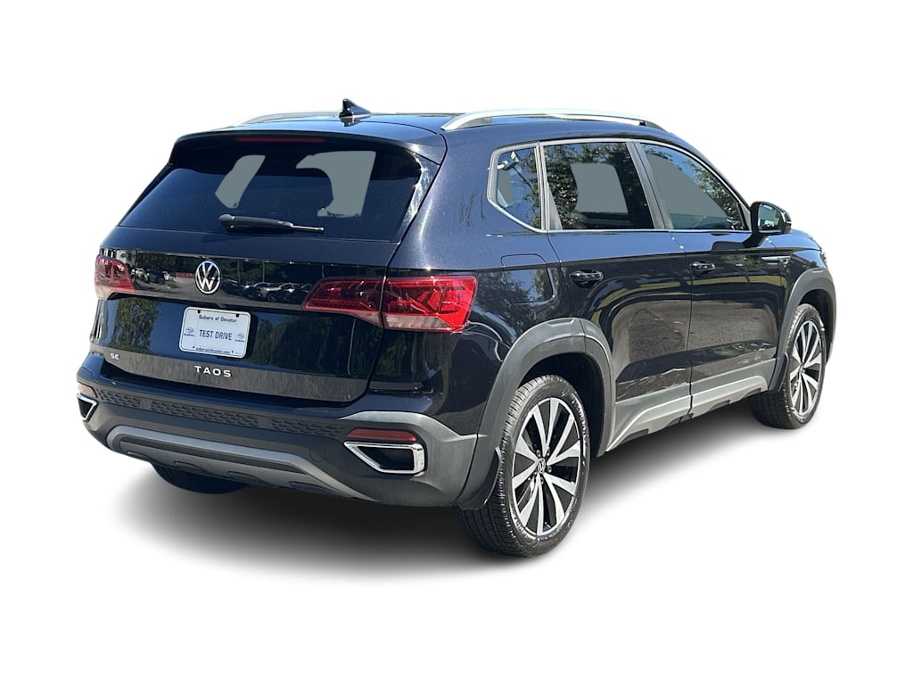 Thumbnail: 2024 Volkswagen Taos - 13
