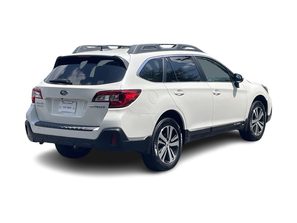 Thumbnail: 2018 Subaru Outback - 14