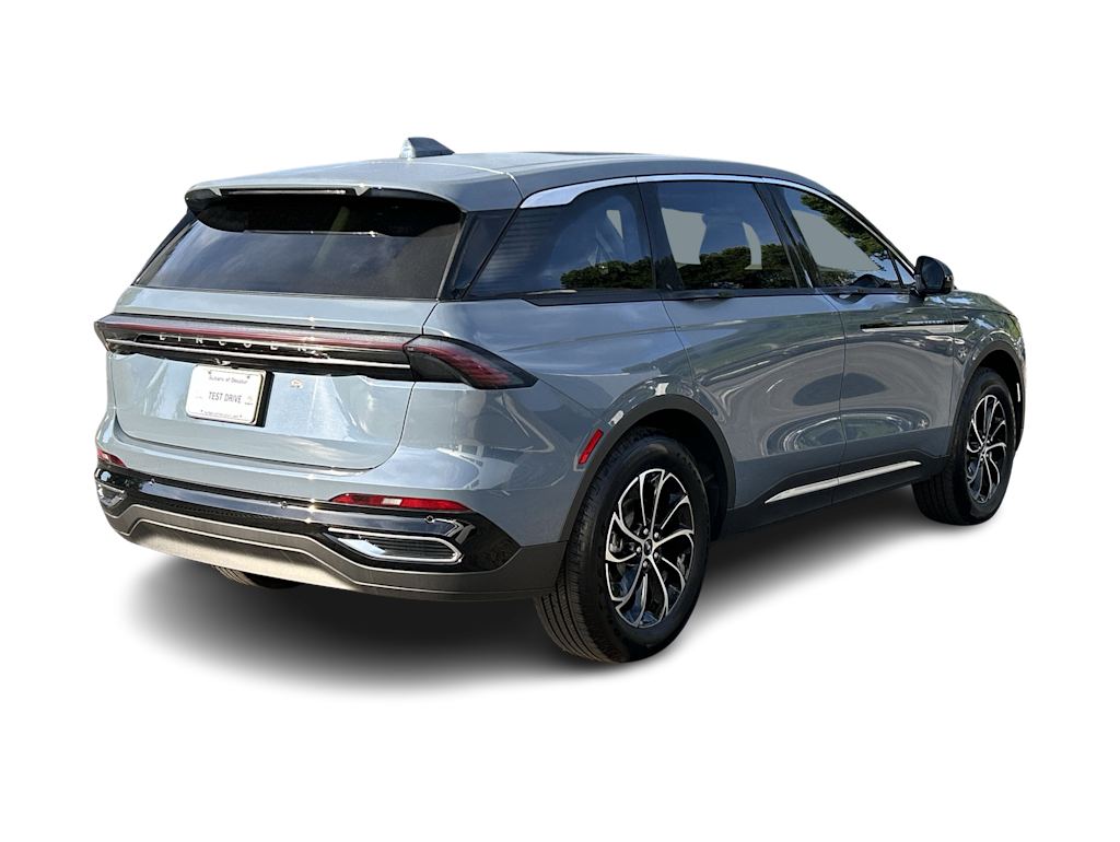 Thumbnail: 2026 Lincoln Nautilus - 13