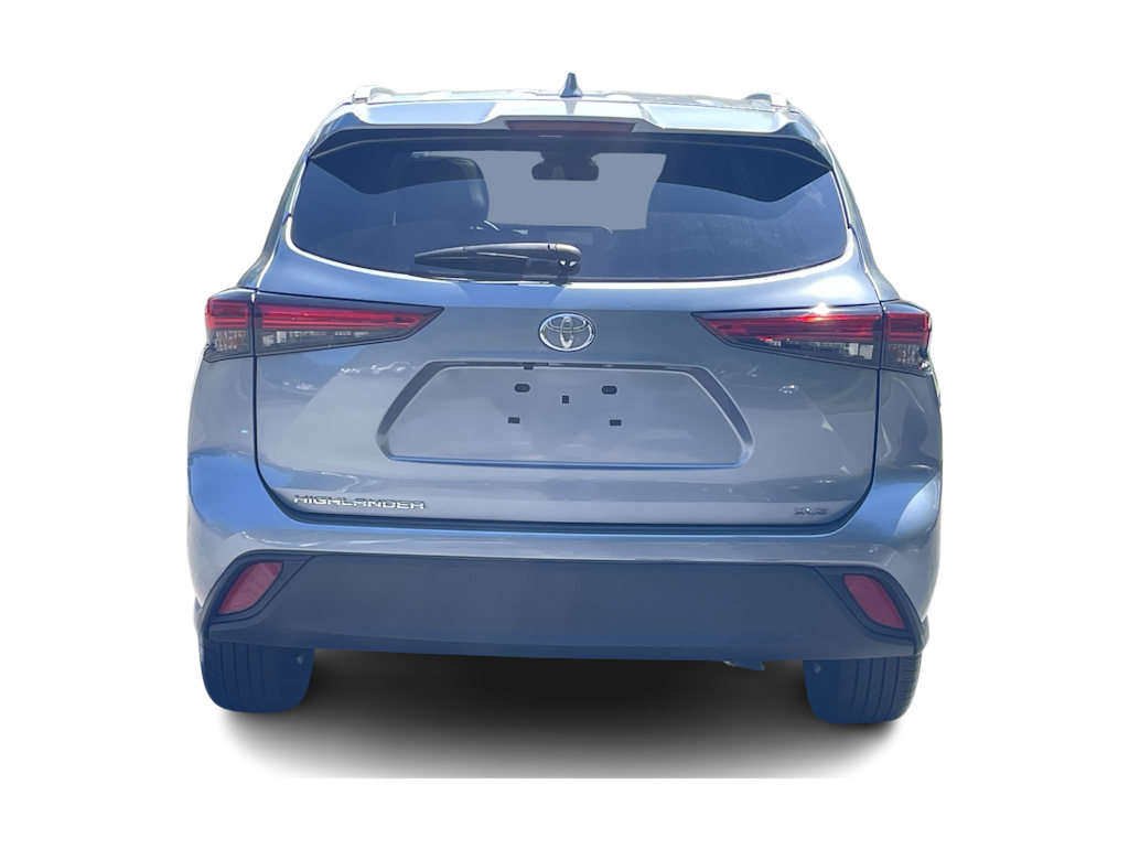 Thumbnail: 2023 Toyota Highlander - 4