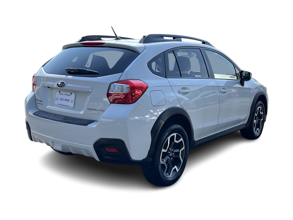 Thumbnail: 2017 Subaru Crosstrek - 13