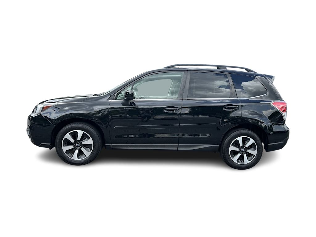 Thumbnail: 2017 Subaru Forester - 3