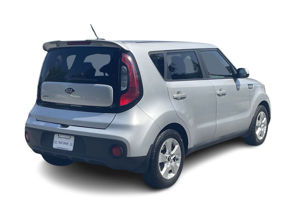 Thumbnail: 2017 Kia Soul - 13