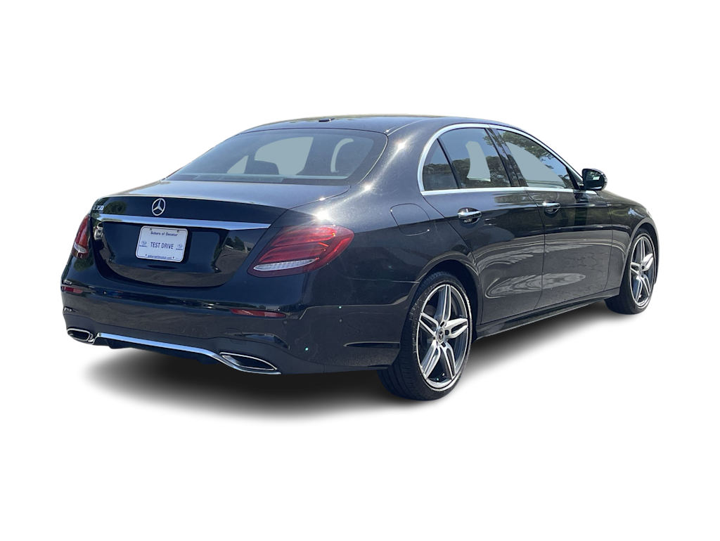 Thumbnail: 2020 Mercedes-Benz E-Class - 15