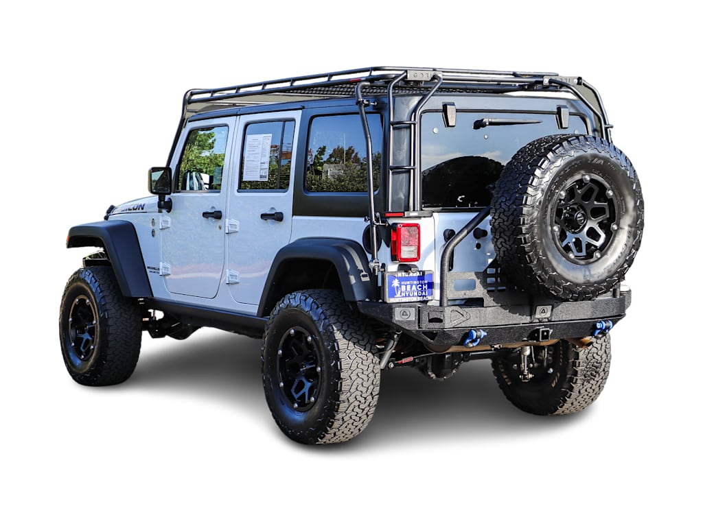 Thumbnail: 2015 Jeep Wrangler - 3