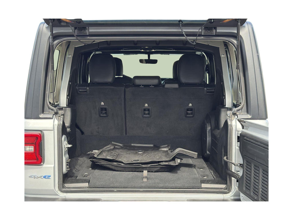 Thumbnail: 2023 Jeep Wrangler - 17