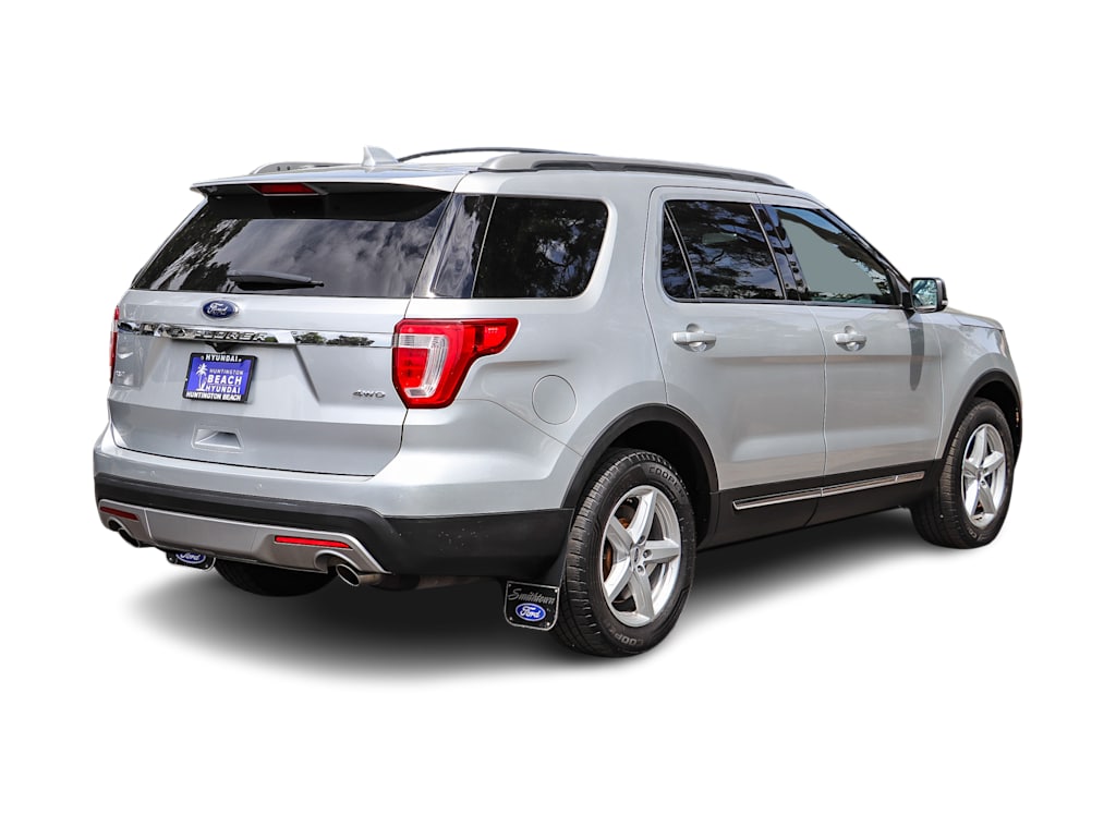 Thumbnail: 2016 Ford Explorer - 19