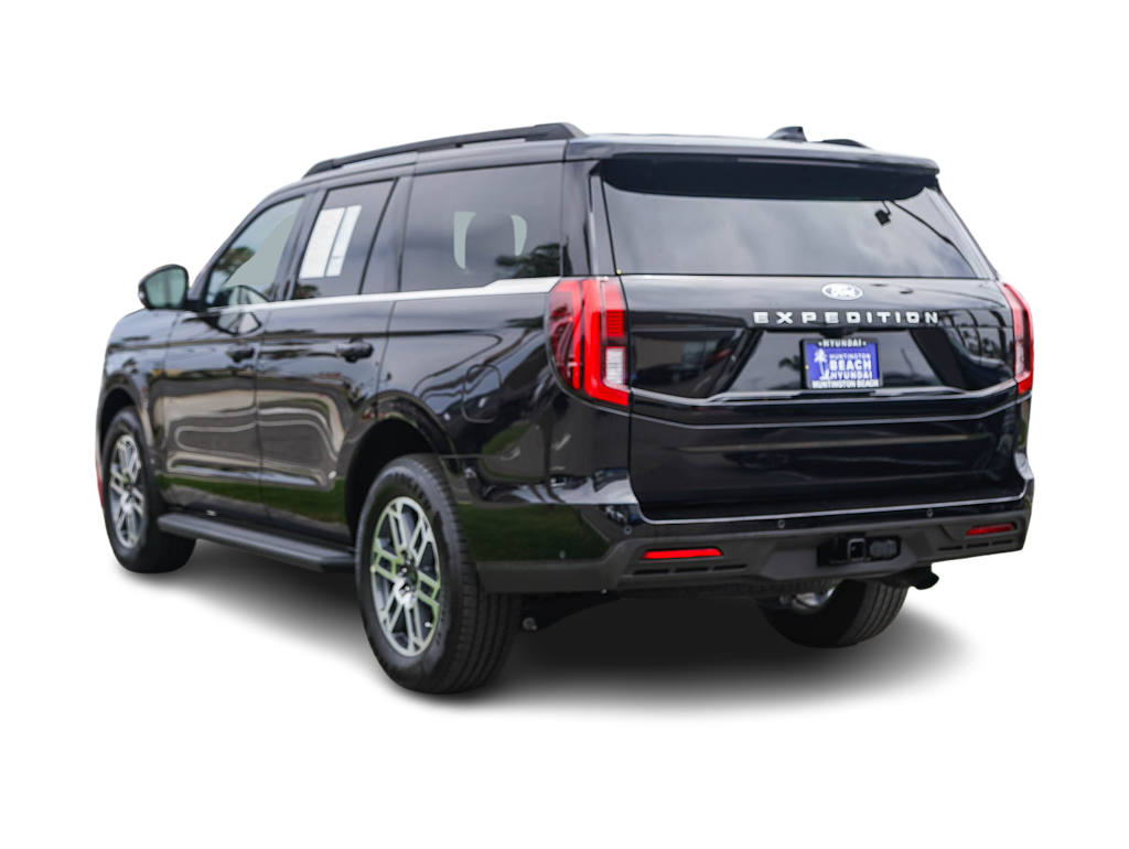 Thumbnail: 2025 Ford Expedition - 3