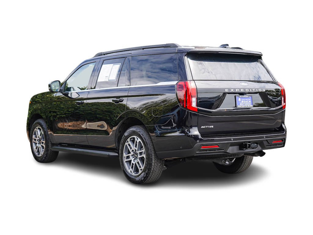 Thumbnail: 2025 Ford Expedition - 3