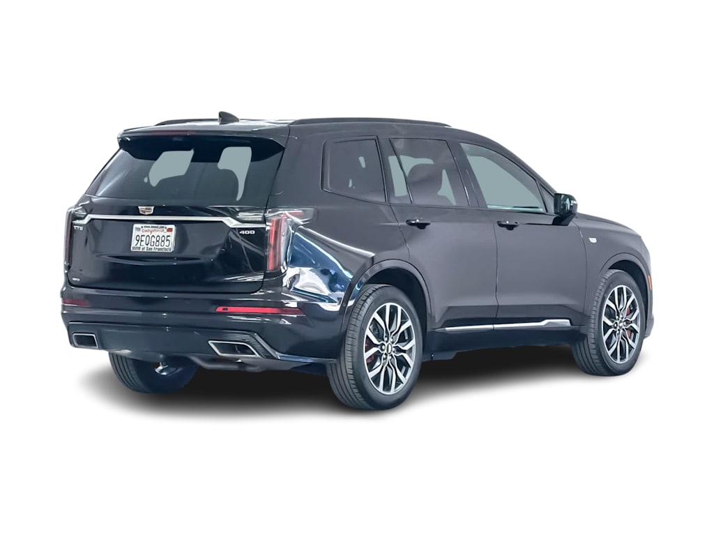 Thumbnail: 2023 Cadillac XT6 - 17