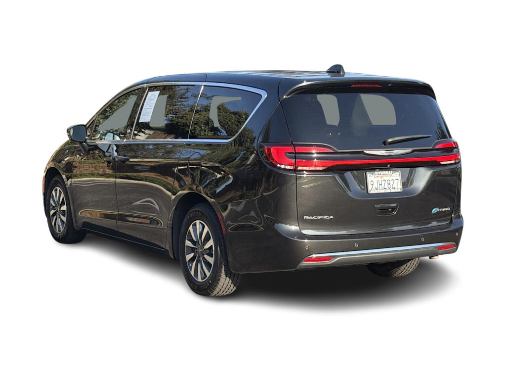 Thumbnail: 2024 Chrysler Pacifica - 4