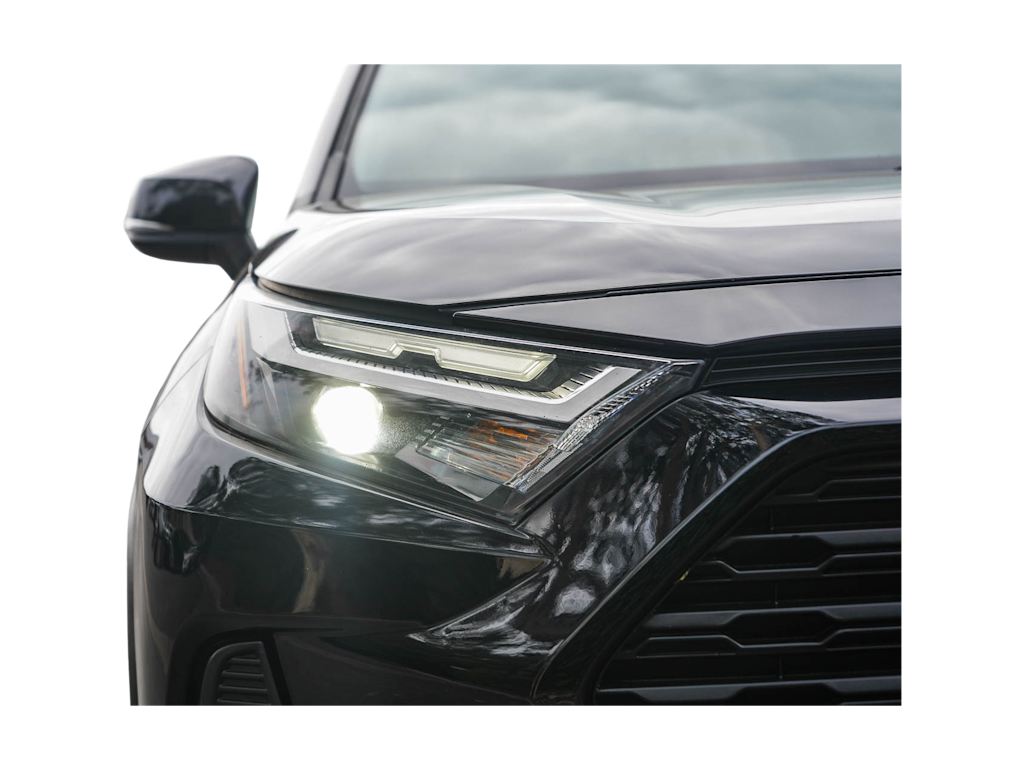 Thumbnail: 2022 Toyota RAV4 - 20