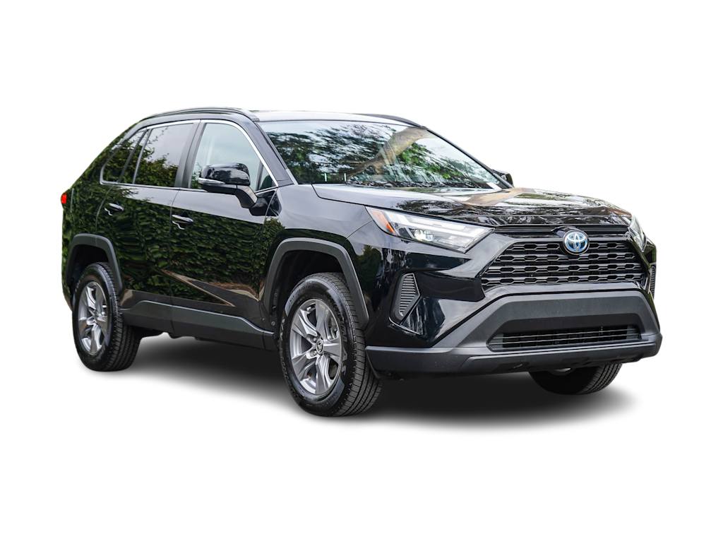Thumbnail: 2022 Toyota RAV4 - 17