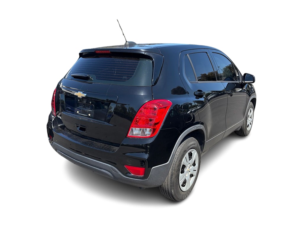 Thumbnail: 2018 Chevrolet Trax - 9