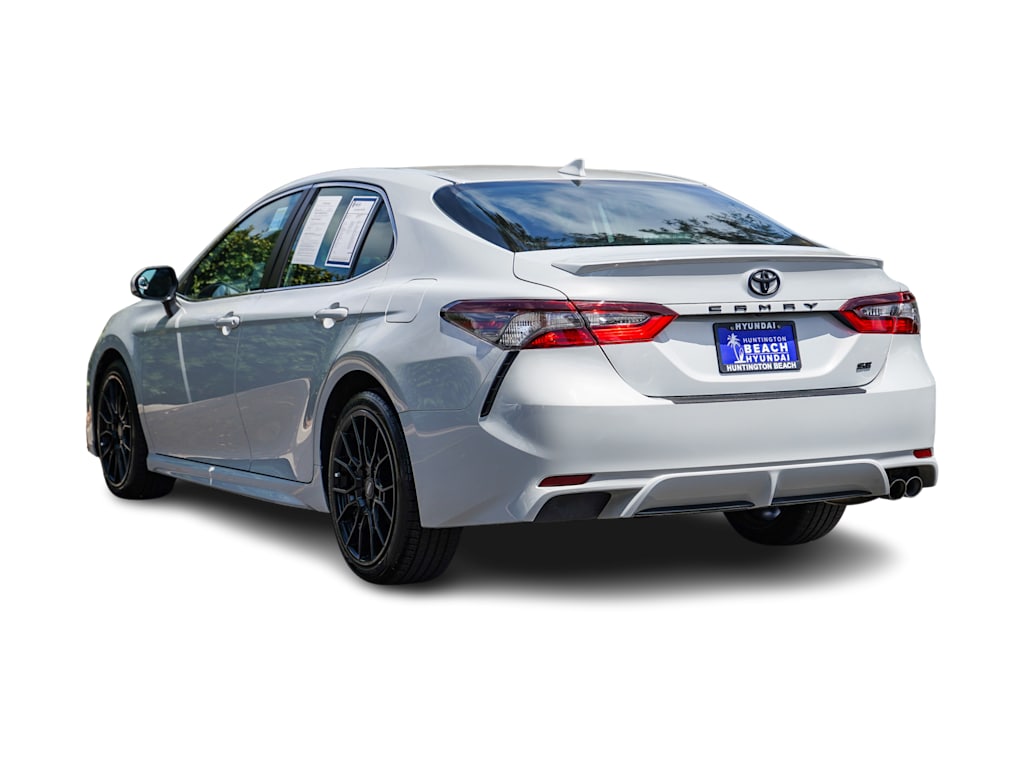 Thumbnail: 2022 Toyota Camry - 3