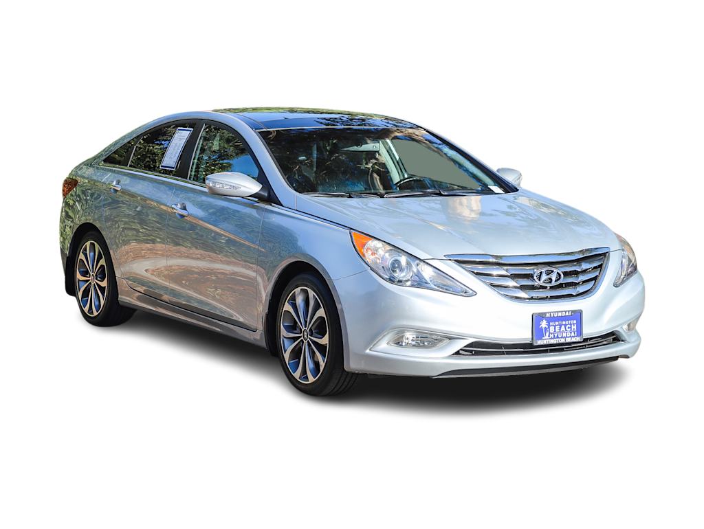 Thumbnail: 2013 Hyundai Sonata - 18