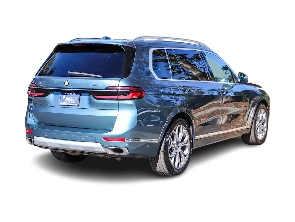 Thumbnail: 2023 BMW X7 - 18