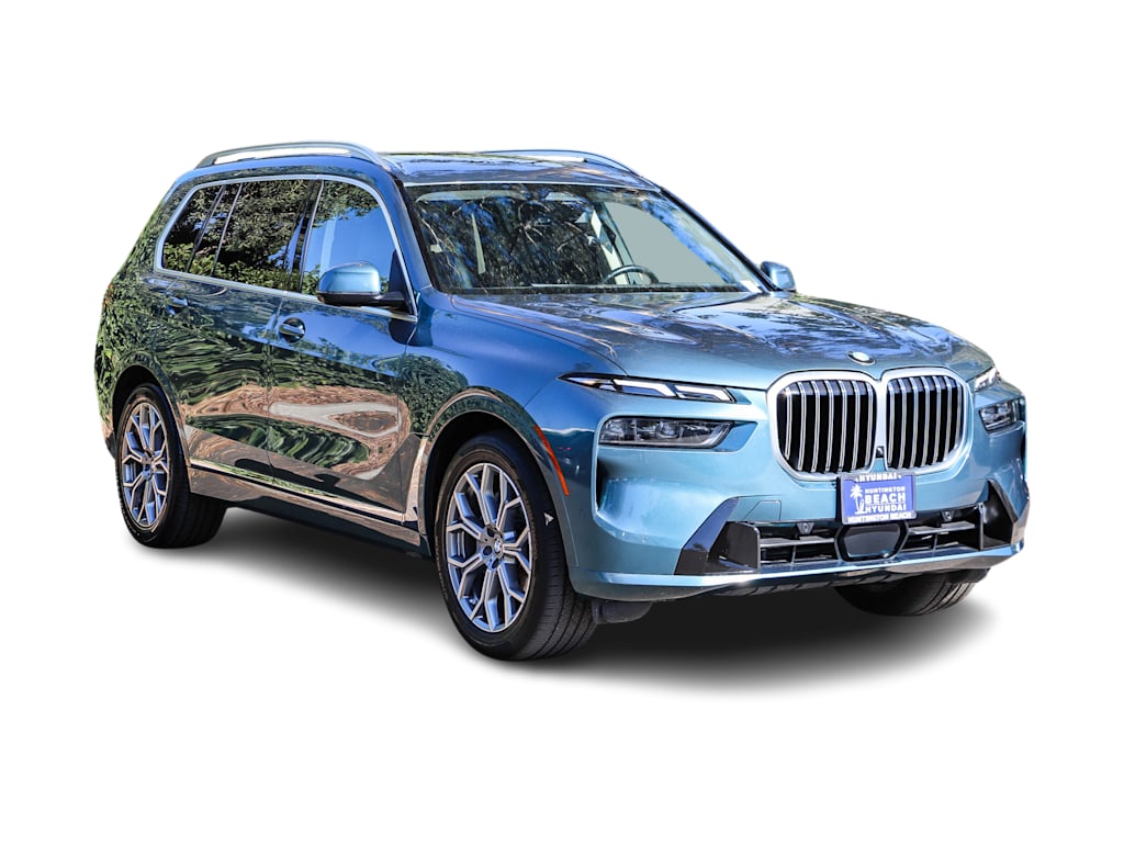 Thumbnail: 2023 BMW X7 - 16