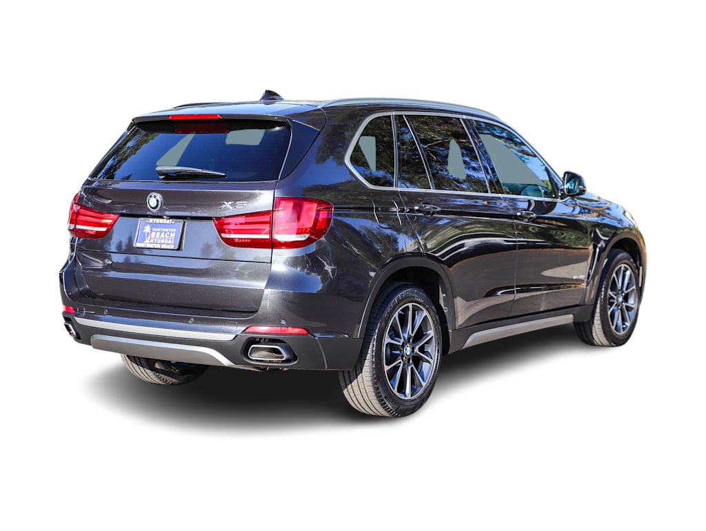 Thumbnail: 2018 BMW X5 - 18