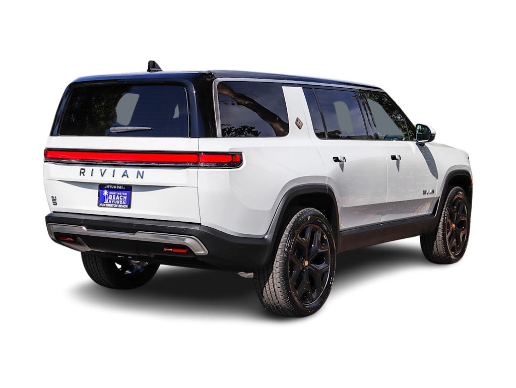 Thumbnail: 2025 Rivian R1S - 17