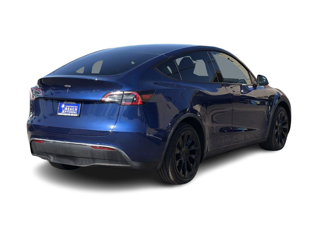 Thumbnail: 2024 Tesla Model Y - 19
