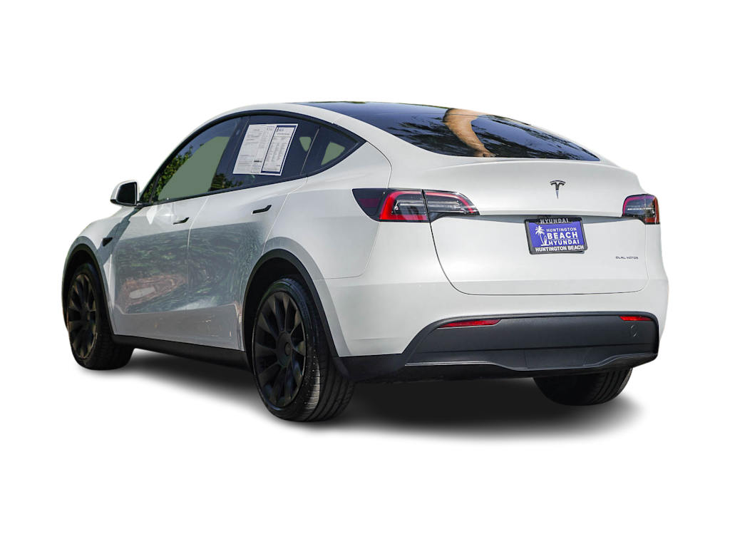 Thumbnail: 2023 Tesla Model Y - 3