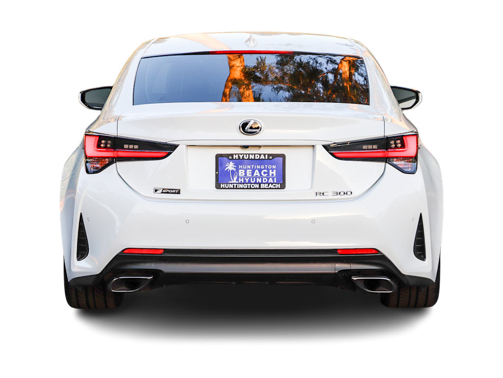 Thumbnail: 2021 Lexus RC - 4