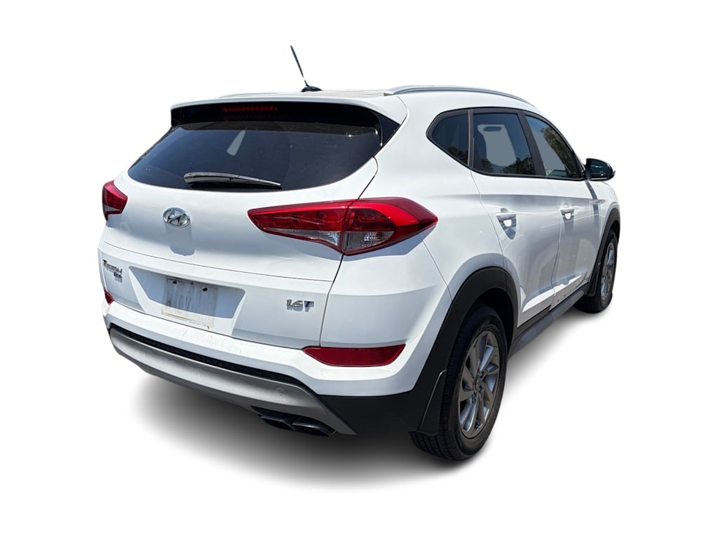 Thumbnail: 2017 Hyundai Tucson - 9