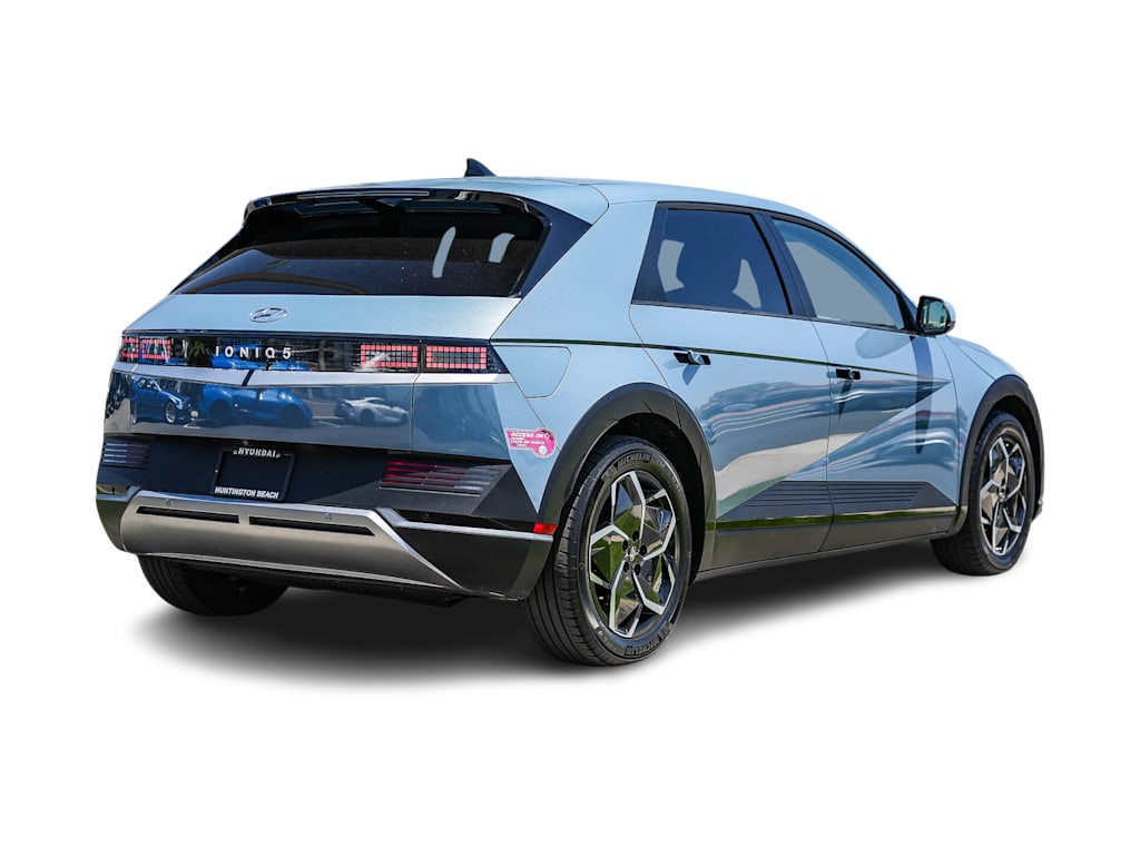 Thumbnail: 2024 Hyundai Ioniq 5 - 17