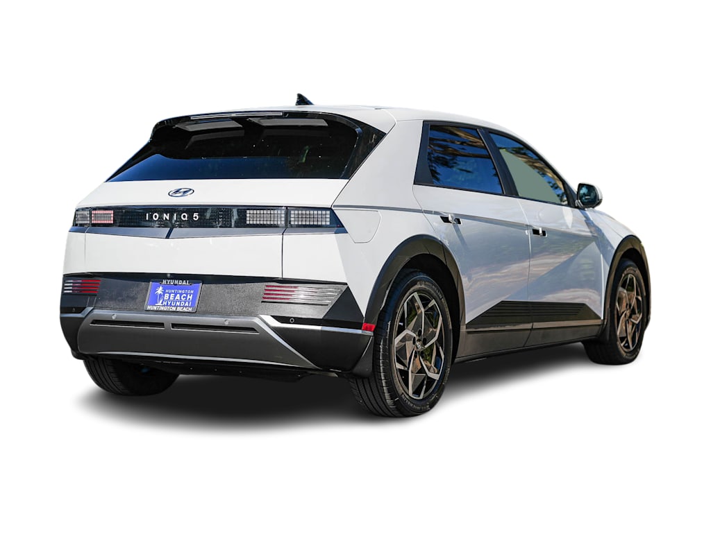 Thumbnail: 2024 Hyundai Ioniq 5 - 17
