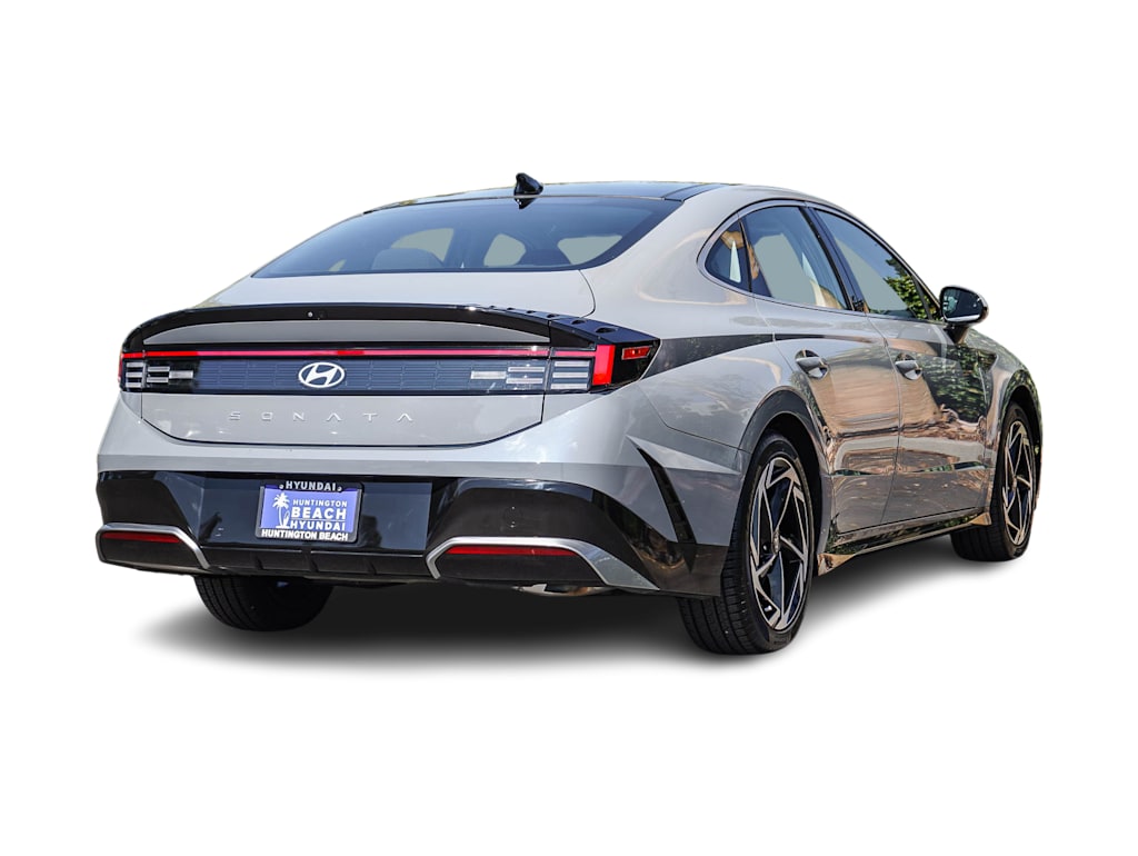 Thumbnail: 2025 Hyundai Sonata - 18