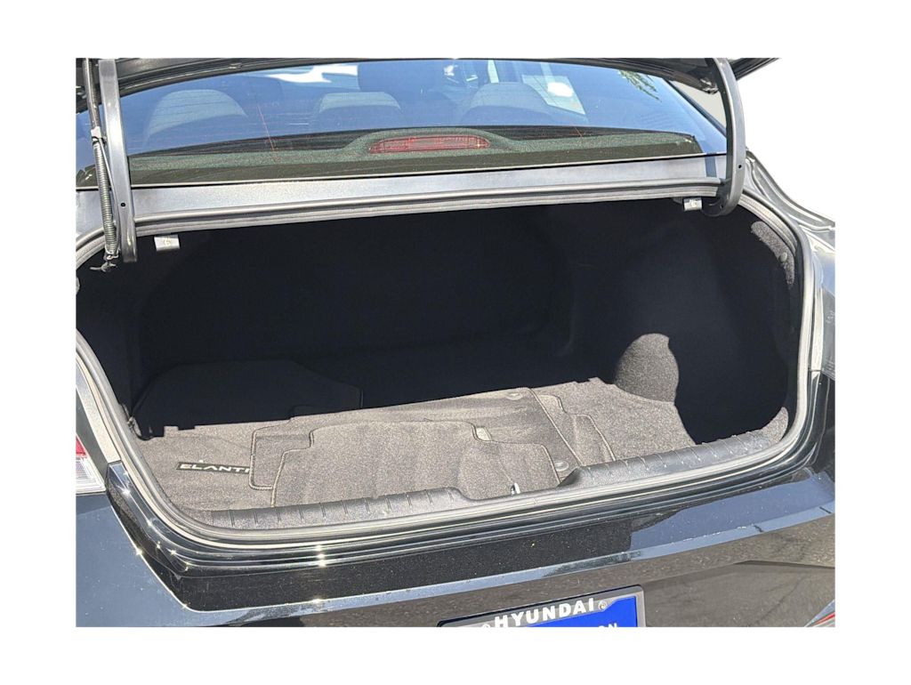 Thumbnail: 2023 Hyundai Elantra - 16