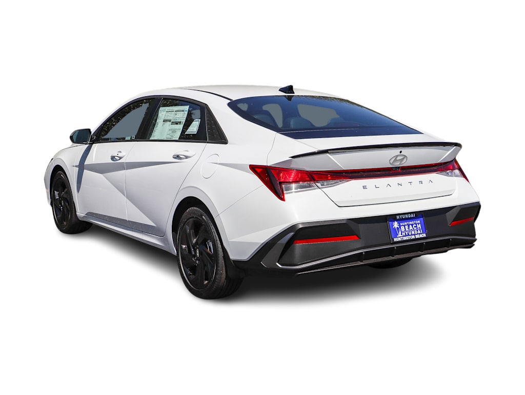 Thumbnail: 2026 Hyundai Elantra - 3