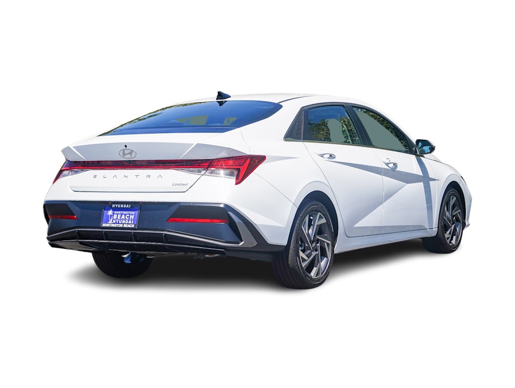 Thumbnail: 2026 Hyundai Elantra - 18