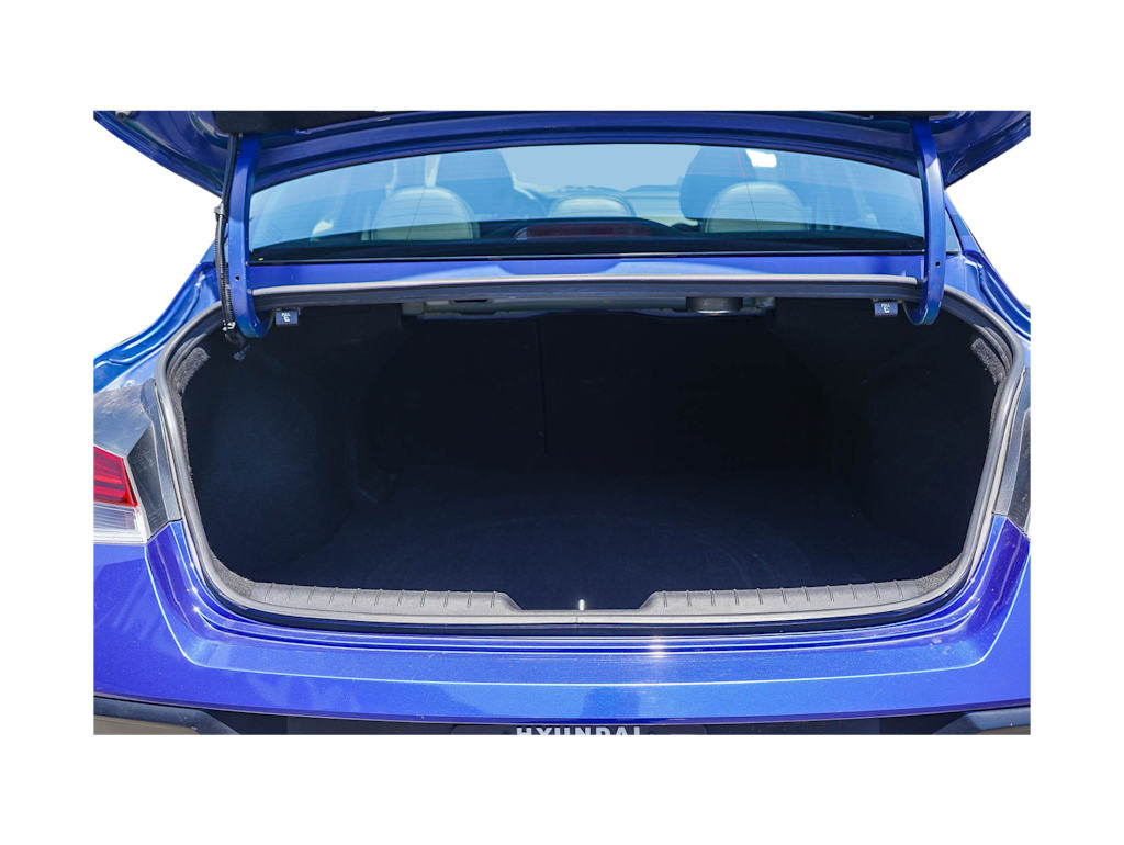 Thumbnail: 2024 Hyundai Elantra - 16